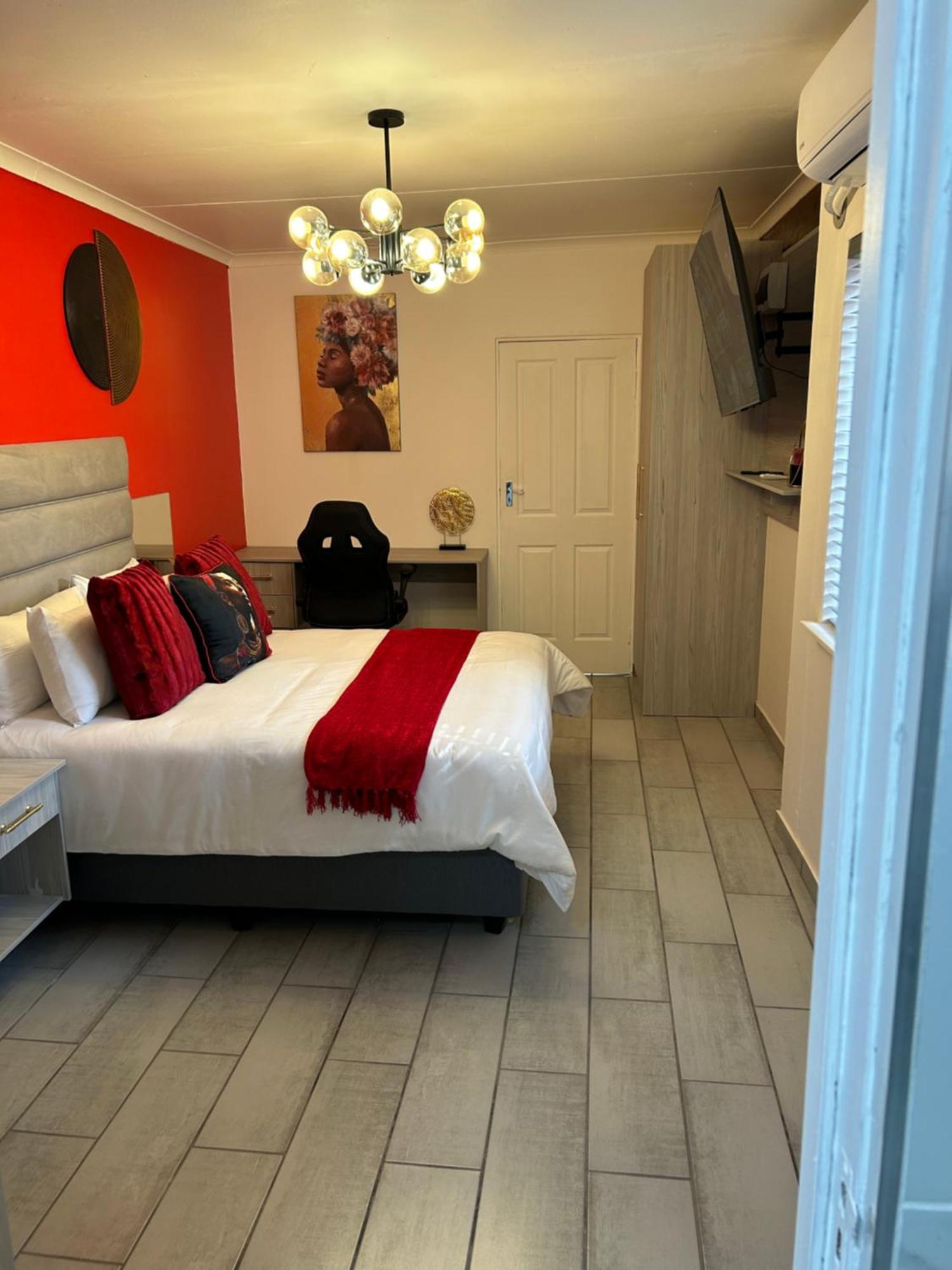 Sibella Guest House Bloemfontein Eksteriør billede